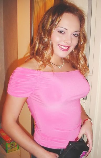 Искусительная блондинка ждет мужчину для утонченных утех и страстного секса. Мои ласки и поцелуи приведут тебя в экстаз. Звони, чтобы окунуться в мир сладких наслаждений! 24530, 25 лет